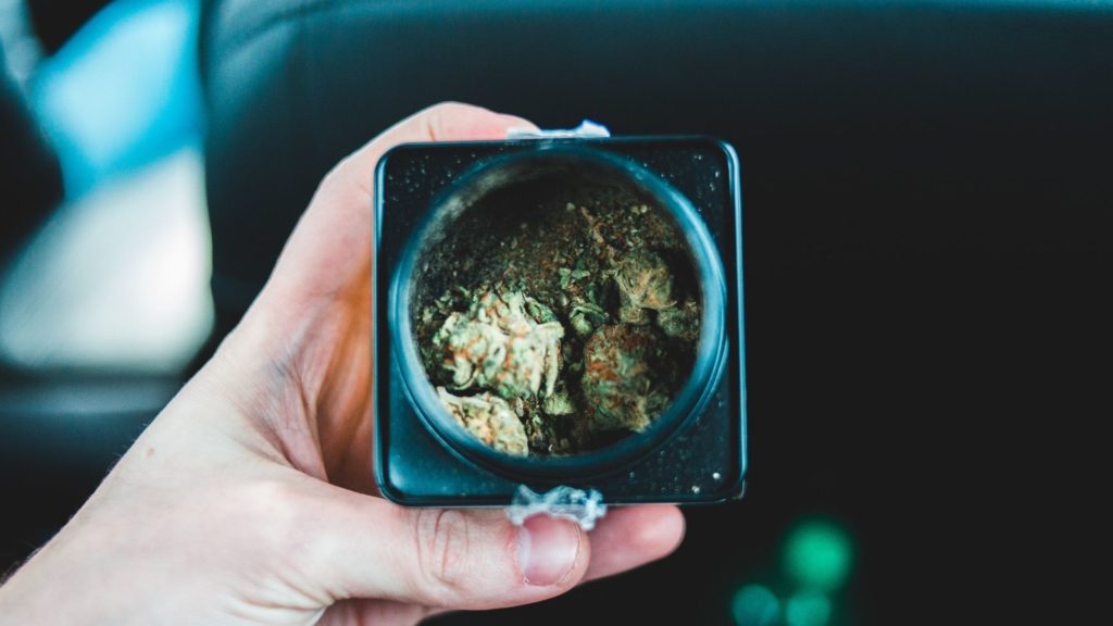 Travelling with cannabis: what you need to know before you go!